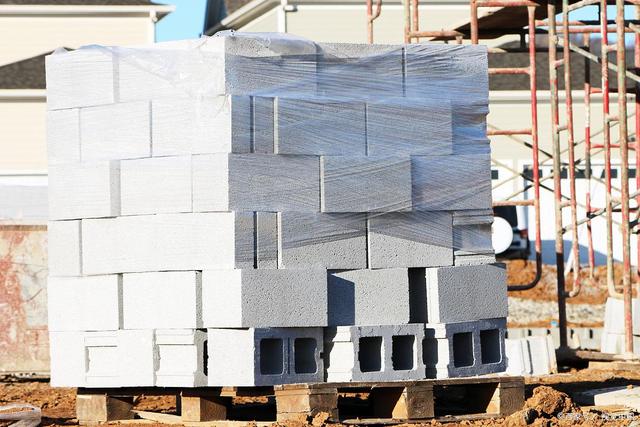 愛舍(蘇州)新型建材 引領(lǐng)綠色建筑未來，專業(yè)打造ALC板系統(tǒng)解決方案